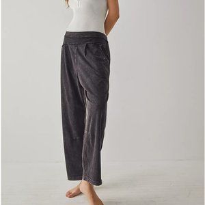 NWOT Free People Intimately Just Be Chill Pant